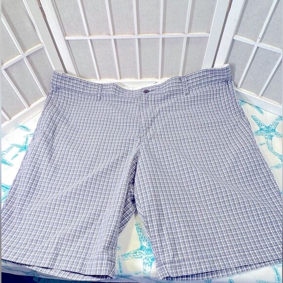 Dockers Shorts - Picture 9 of 11